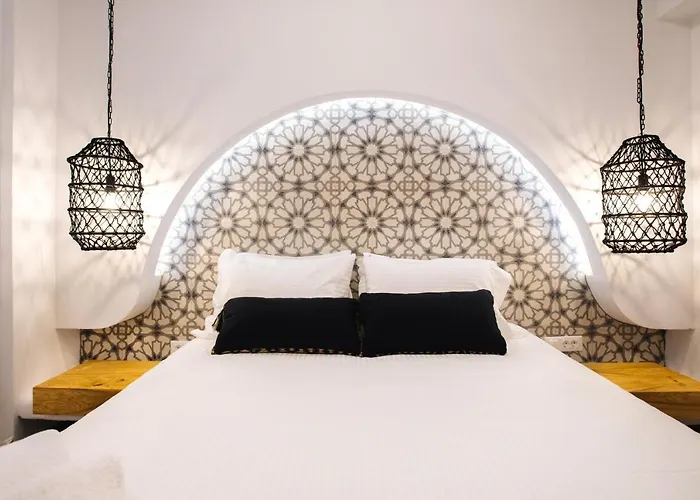 Amer Santorini With Outdoor Hot Tub *