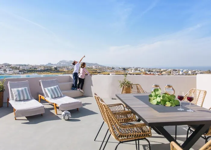 Amer Santorini With Outdoor Hot Tub Semesterbostad Vóthon