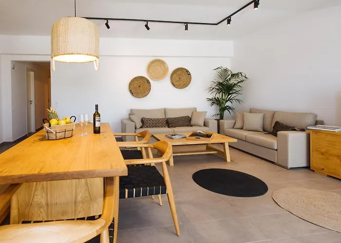 Amer Santorini With Outdoor Hot Tub Vóthon