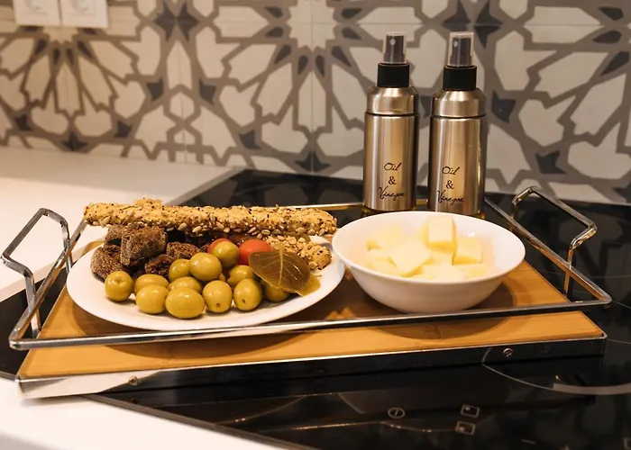 Amer Santorini With Outdoor Hot Tub *