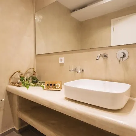 펜션 Amer Santorini With Outdoor Hot Tub